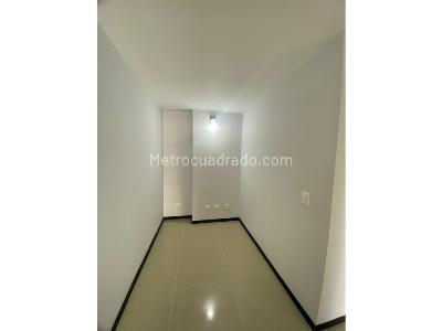 Apartamento de 3 alcobas en venta en Sabaneta, Sabaneta, 98 m² · foto 5 de 15