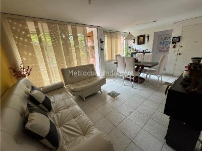 Apartamento en venta en Calasanz, Medellín · foto 3 de 10