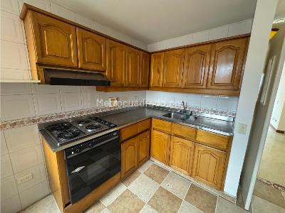 Apartamento de 2 alcobas en arriendo en San Joaquin, Medellín, 88 m² · foto 5 de 14