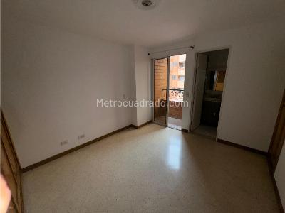 Apartamento de 2 alcobas en arriendo en San Joaquin, Medellín, 88 m² · foto 8 de 14