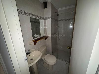 Apartamento de 2 alcobas en arriendo en San Joaquin, Medellín, 88 m² · foto 12 de 14