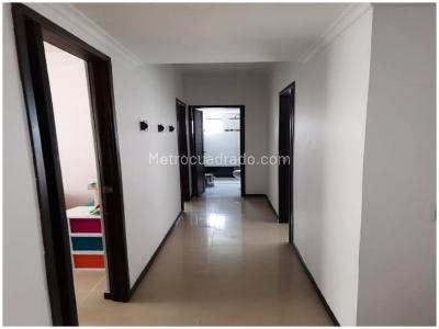 Apartamento de 3 alcobas en venta en Sabaneta, Sabaneta, 97 m² · foto 8 de 11