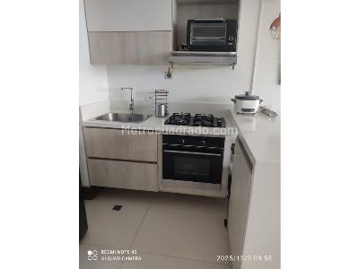Apartamento de 2 alcobas en arriendo en Sabaneta, Sabaneta, 75 m² · foto 2 de 15