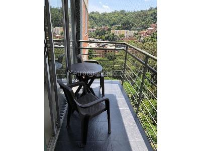 Apartamento en venta en Los Colores, Medellín · foto 11 de 20