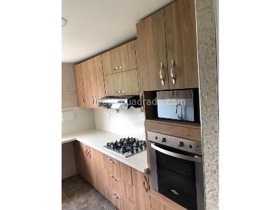 Apartamento en venta en Los Colores, Medellín · foto 15 de 20