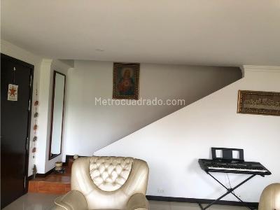 Apartamento en venta en Los Colores, Medellín · foto 3 de 20
