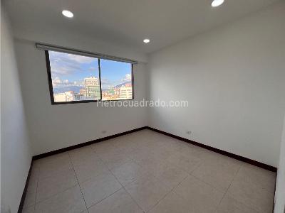 Apartamento en arriendo en Poblado, Medellín · foto 9 de 17