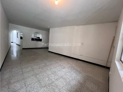 Apartamento en venta en La America, Medellín · foto 3 de 12