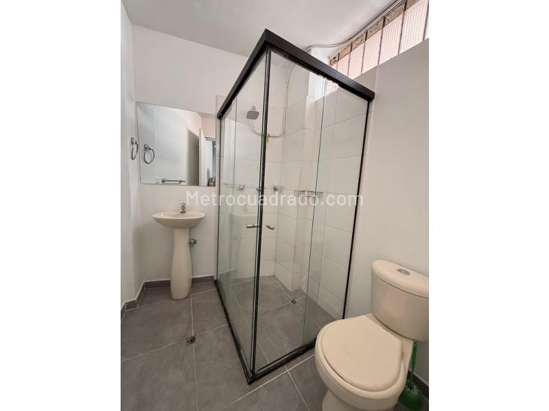 Comfortable 4BR Apartment in Laureles - 7