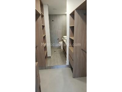 Apartamento de 3 alcobas en venta en Laureles, Medellín, 170 m² · foto 10 de 20