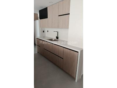 Apartamento de 3 alcobas en venta en Laureles, Medellín, 170 m² · foto 14 de 20