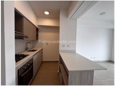 Apartamento de 2 alcobas en venta en El Poblado, Medellín, 64 m² · foto 2 de 15