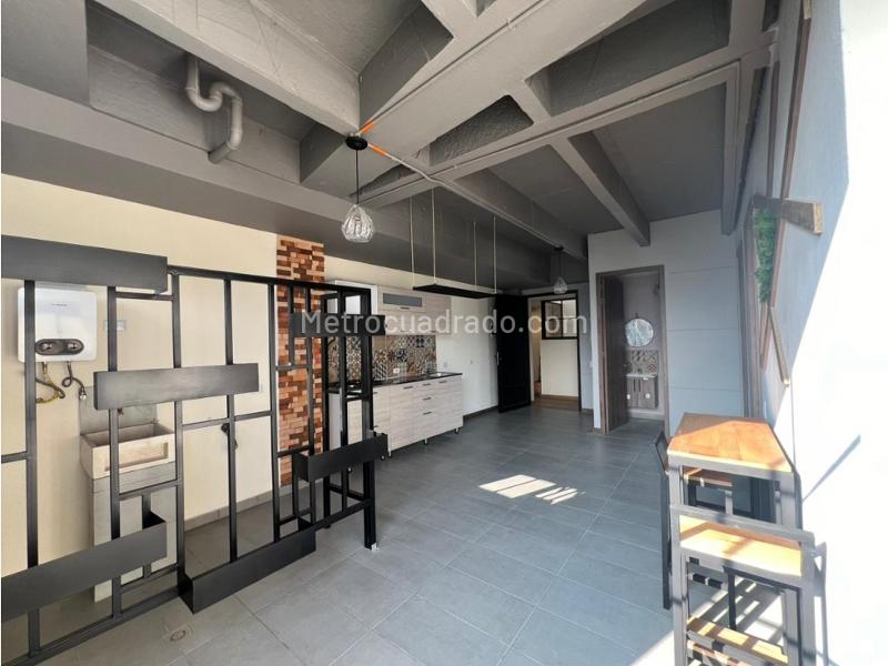 Apartamento Acogedor de 2 Alcobas en Laureles