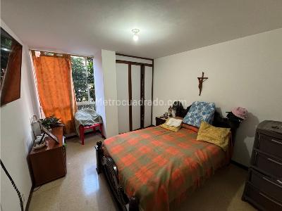 Apartamento en venta en Calasanz, Medellín · foto 6 de 13