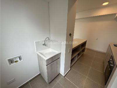 Apartamento de 3 alcobas en venta en El Poblado, Medellín, 99 m² · foto 5 de 14