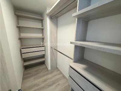 Apartamento de 3 alcobas en venta en El Poblado, Medellín, 99 m² · foto 14 de 14