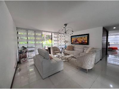 Apartamento de 3 alcobas en venta en El Poblado, Medellín, 150 m² · foto 3 de 20
