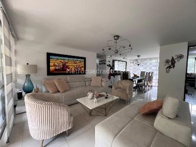 Apartamento de 3 alcobas en venta en El Poblado, Medellín, 150 m² · foto 4 de 20
