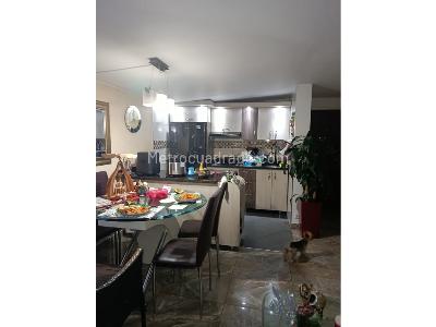 Apartamento en venta en Calasanz, Medellín · foto 3 de 10
