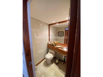 Apartamento de 3 alcobas en venta en El Poblado, Medellín, 174 m² · foto 14 de 20