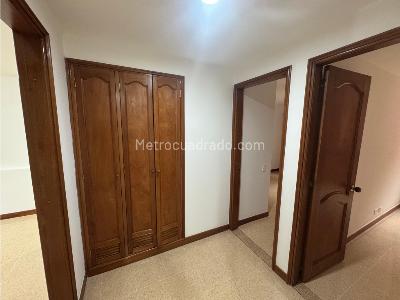 Apartamento de 3 alcobas en venta en Laureles, Medellín, 110 m² · foto 5 de 20
