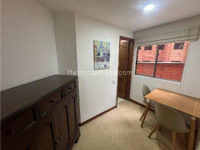 Apartamento de 3 alcobas en venta en Laureles, Medellín, 110 m² · foto 18 de 20