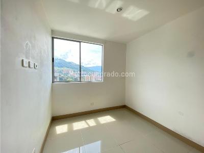 Apartamento de 3 alcobas en venta en Envigado, Envigado, 85 m² · foto 12 de 19
