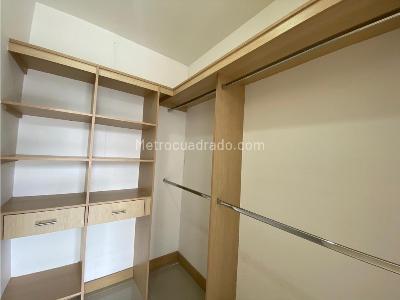 Apartamento de 3 alcobas en venta en Envigado, Envigado, 85 m² · foto 18 de 19
