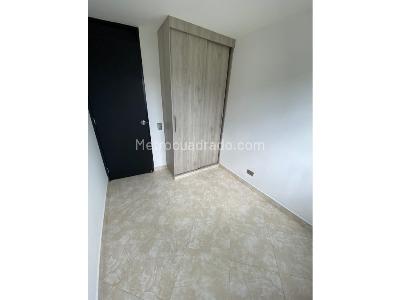 Apartamento en venta en San Antonio De Prado, Medellín · foto 8 de 10