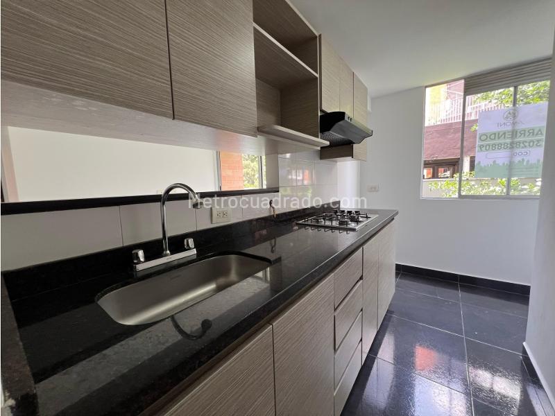 3BR Apartment with Parking in Envigado - 6