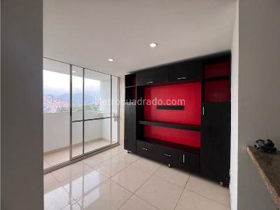 Apartamento en venta en Robledo, Medellín · foto 3 de 14