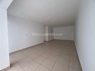 Casa de 2 alcobas en venta en Conquistadores, Medellín, 180 m² · foto 4 de 9