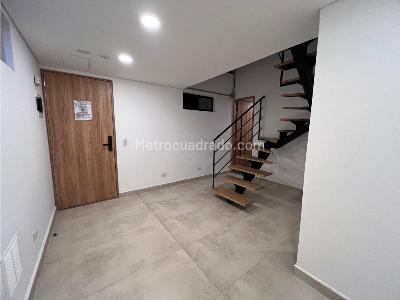 Apartaestudio en venta en Laureles, Medellín, 53 m² · foto 3 de 9