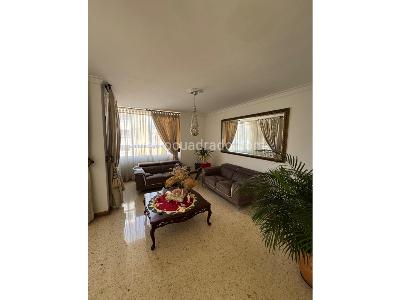 Apartamento de 4 alcobas en venta en Laureles, Medellín, 494 m² · foto 11 de 20