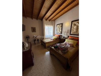 Apartamento de 4 alcobas en venta en Laureles, Medellín, 494 m² · foto 15 de 20