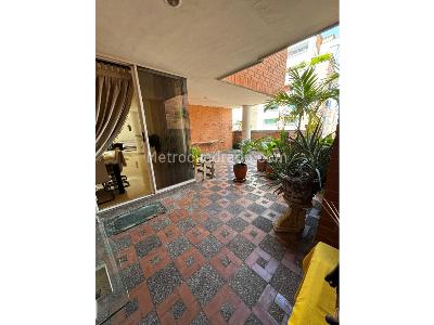 Apartamento de 4 alcobas en venta en Laureles, Medellín, 494 m² · foto 18 de 20
