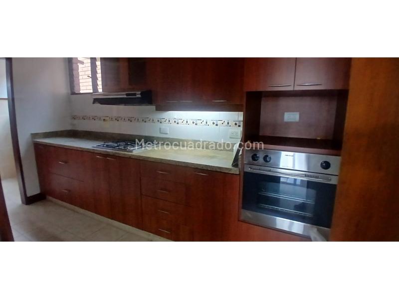 4BR Apartment in Envigado (124 m²) - 4