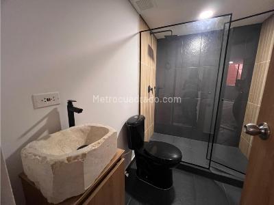 Apartaestudio en venta en Laureles, Medellín, 41 m² · foto 8 de 10