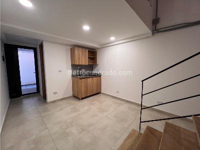 Apartaestudio en venta en Laureles, Medellín, 44 m² · foto 2 de 13