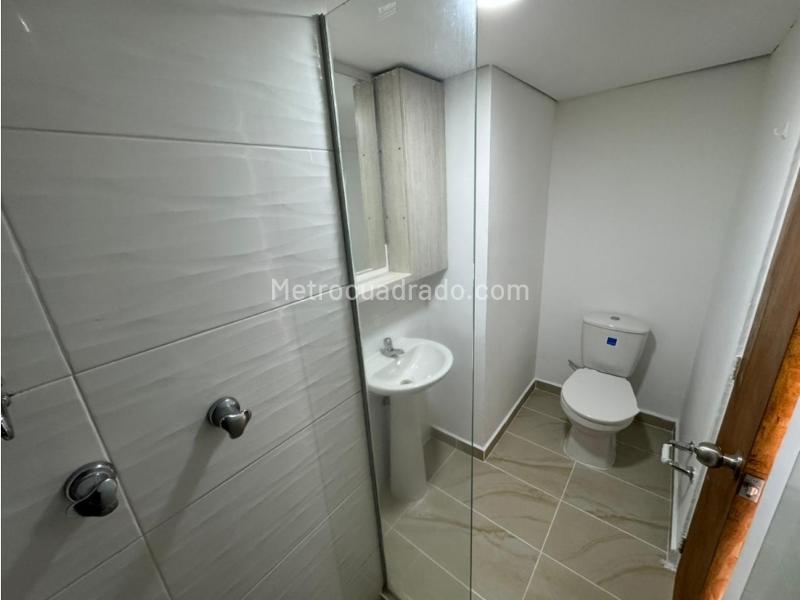 3BR Apartment in Calasanz with Balcony & Gas Network - 6