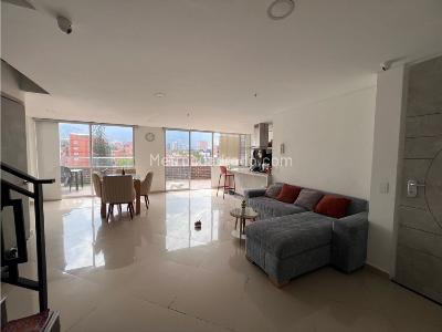 Apartamento de 3 alcobas en arriendo en Laureles, Medellín, 120 m² · foto 4 de 16