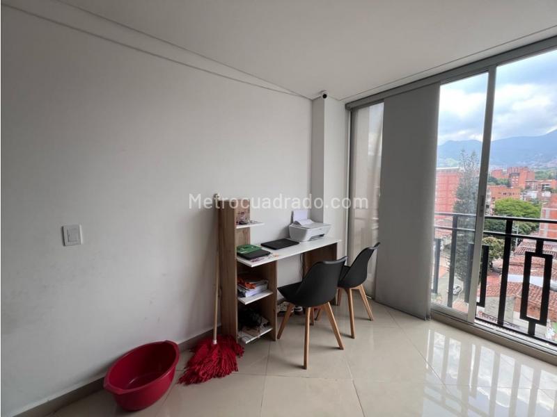 Luxury 4BR Penthouse in Simon Bolivar - 9