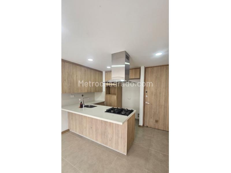 Charming 2BR Apartment in Poblado - 2