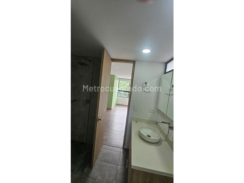 Charming 2BR Apartment in Poblado - 5