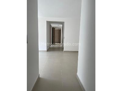 Apartamento de 3 alcobas en venta en Laureles, Medellín, 94 m² · foto 5 de 17
