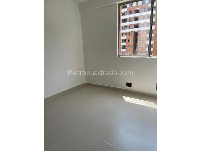 Apartamento de 3 alcobas en venta en Laureles, Medellín, 94 m² · foto 7 de 17