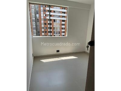 Apartamento de 3 alcobas en venta en Laureles, Medellín, 94 m² · foto 10 de 17