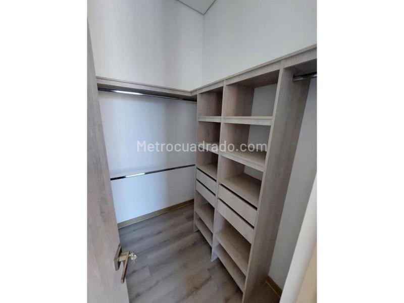 Modern 2BR Apartment with View in Envigado - 4