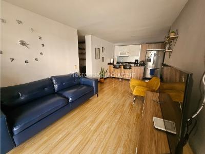 Apartamento de 3 alcobas en arriendo en Ciudad Del Rio, Medellín, 80 m² · foto 2 de 20