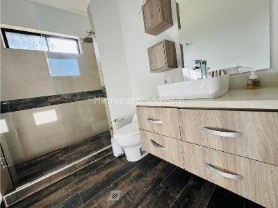 Casa de 5 alcobas en venta en Llano Grande, Rionegro, 800 m² · foto 14 de 20